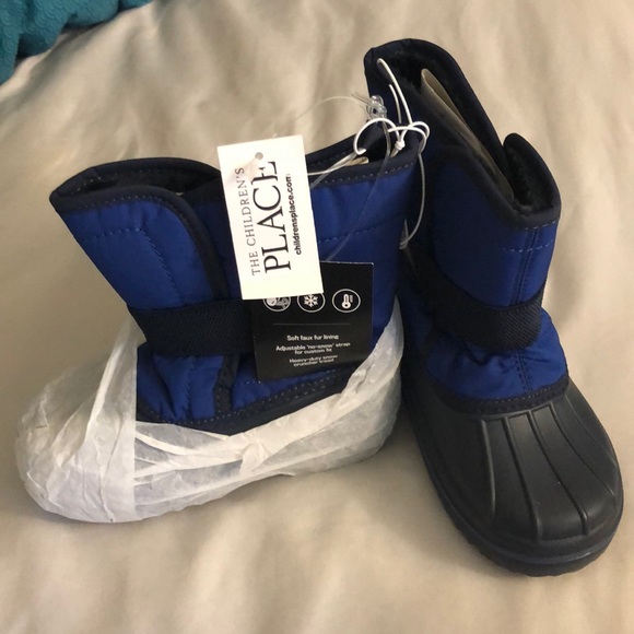 Vans - Picture 2 of 3